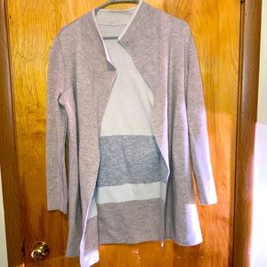 LOFT EUC reversible open front cardigan size M/L